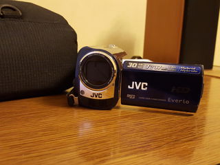 JVC видеокамера в отличной  состоянии foto 2