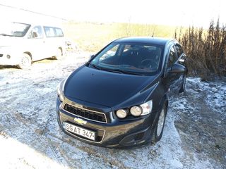 Chevrolet Aveo foto 3