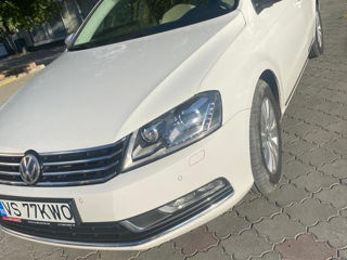 Volkswagen Passat foto 3