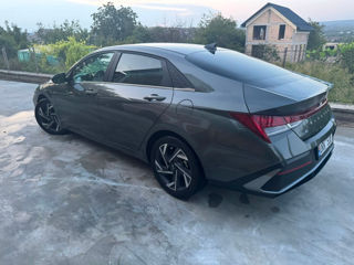 Hyundai Elantra, 2024 