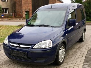 Opel Combo foto 1