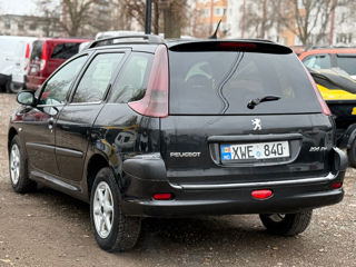 Peugeot 206 foto 6