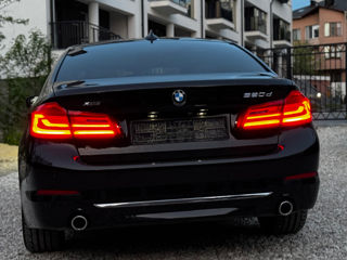 BMW 5 Series foto 6