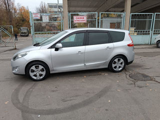 Renault Grand Scenic foto 5