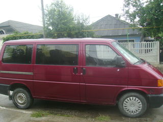 Volkswagen T4 foto 2