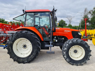 Kubota M108S foto 2