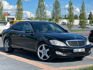 Mercedes S-Class