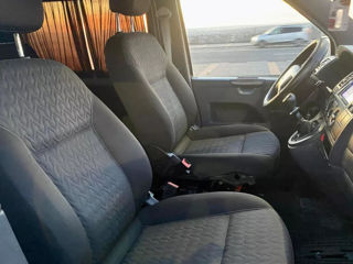 Volkswagen Multivan foto 8