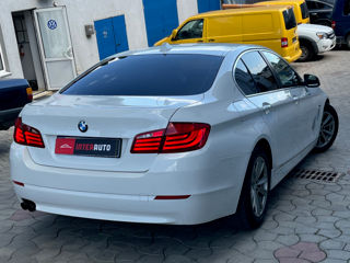 BMW 5 Series foto 3