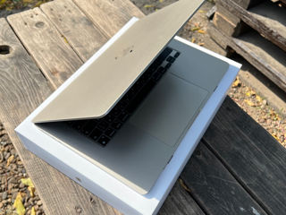 MacBook Air 15 M3 24 цикла 100% батарея foto 5