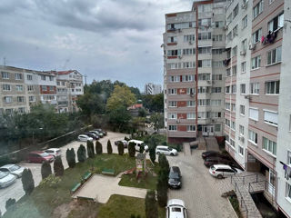 Apartament cu 2 camere, 72 m², Poșta Veche, Chișinău foto 6