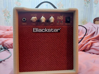 Продам комбик Blackstar 10 ватт встроенное эффекты Overdrive Delay новый 1400 лей