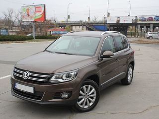 Volkswagen Tiguan foto 2