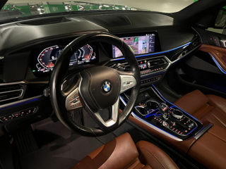 BMW X7 foto 10