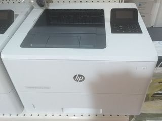 HP LaserJet Enterprise M506 foto 2