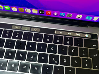 Apple MacBook Pro foto 2
