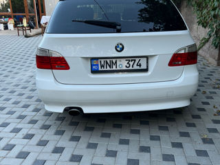 BMW 5 Series foto 5