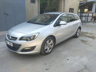 Opel Astra foto 1