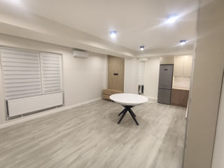 Apartament cu 1 cameră, 56 m², Centru, Chișinău foto 2