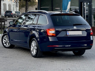 Skoda Octavia foto 5