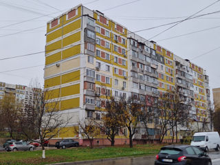 3-х комнатная квартира, 72 м², Чокана, Кишинёв