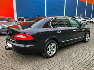 Skoda Superb foto 9