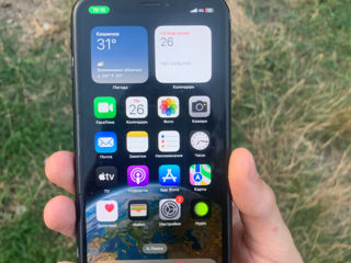 Vînd iPhone XR