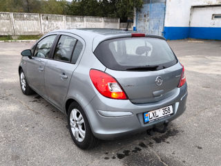 Opel Corsa foto 6