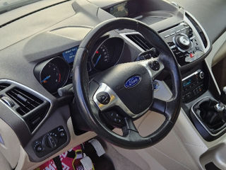 Ford Grand C-MAX foto 4