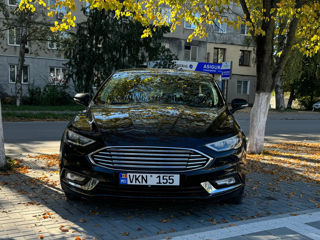 Ford Fusion foto 3