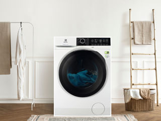 Mașina de spălat Electrolux PerfectCare800