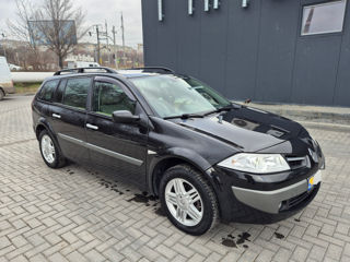 Renault Megane foto 3