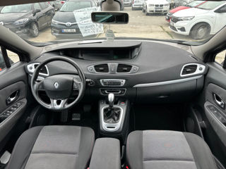 Renault Grand Scenic foto 6