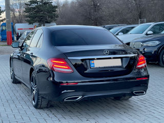 Mercedes E-Class foto 5