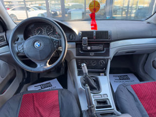 BMW 5 Series foto 8