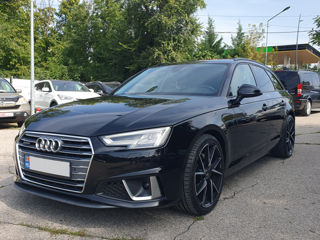 Audi A4 Avant foto 1