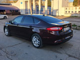 Ford Fusion foto 8