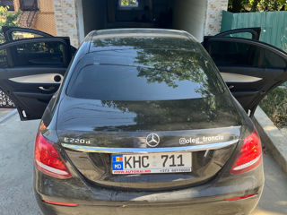 Mercedes E-Class foto 2