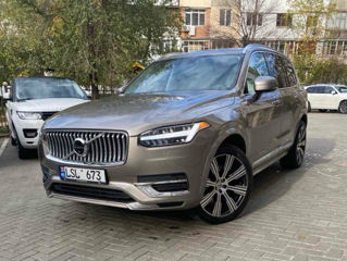 Volvo XC90 фото 2