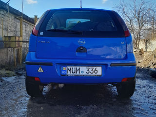 Opel Corsa foto 9