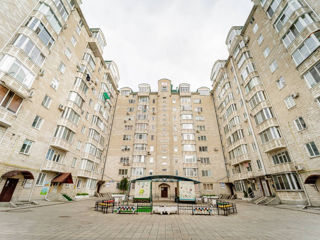 Apartament cu 3 camere, 121 m², Telecentru, Chișinău foto 18