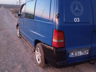 Mercedes Vito foto 3