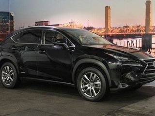 Lexus NX Series foto 1