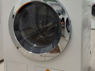 Стиральная машина Miele W1 фото 3