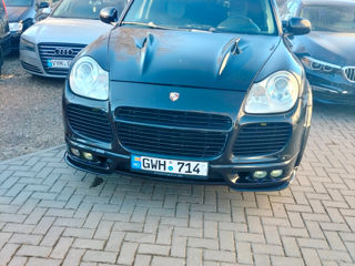 Porsche Cayenne foto 4