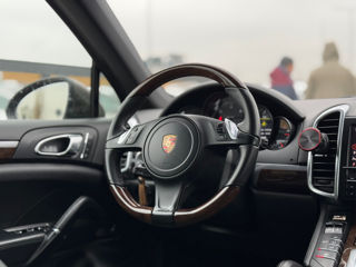 Porsche Cayenne foto 7