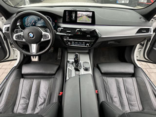 BMW 5 Series foto 11