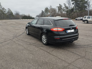 Ford Mondeo foto 5