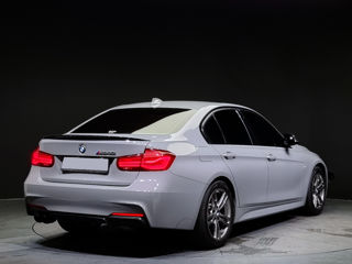 BMW 3 Series foto 2