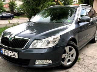 Skoda Octavia foto 4